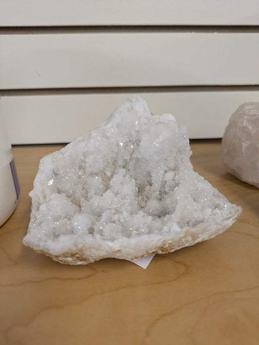 Quartz geode