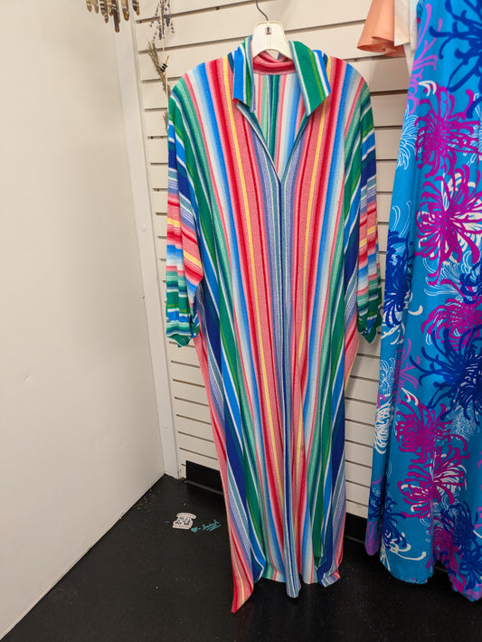 Whatever this is. Bathrobe? No size