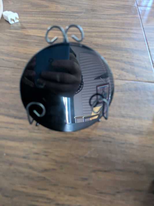 Obsidian scrying mirror